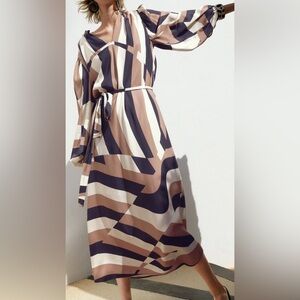 HUGO BOSS Detola1 Printed Midi Dress Brown Abstract stripe belt holidays flowy 4